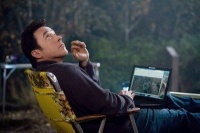 John Cusack & Chiwetel Ejiofor in the movie 2012