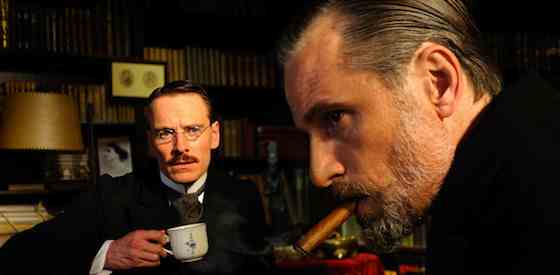 Viggo Mortensen and Michael Fassbenderin A Dangerous Method