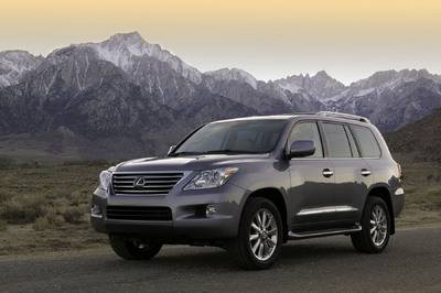 Car Reviews Auto Review Lexus LX570 Auto Review  | iHaveNet.com