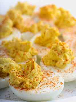 Deviled+eggs+indian+style