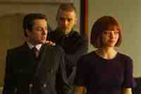 Justin Timberlake and Amanda Seyfried in In Time