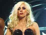 Arts & Entertainment | Music News & Reviews, Artists Albums Reviews, Music Articles Online  