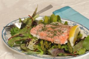Roast Salmon and Asparagus Salad