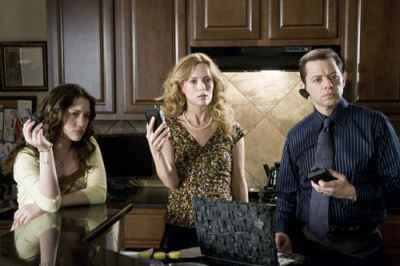 Kat Dennings, Leslie Mann and Jon Cryer in the movie Shorts