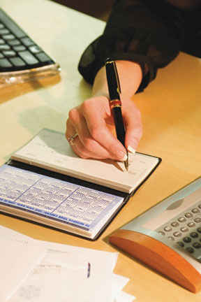 Tips on Finding a Qualified Financial Adviser