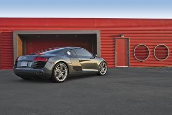 Auto Review Audi R8 The Genes of a Winner Audi R8 Side Exterior