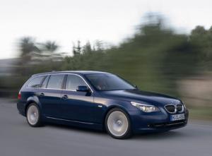Car Reviews Auto Review BMW 535i xDrive Sports Wagon | BMW Wagon's Power, Perks Come at a Price | iHaveNet.com