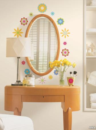 Wallpaper Makes a Comeback Home Decorating & Interior Design | iHaveNet.com