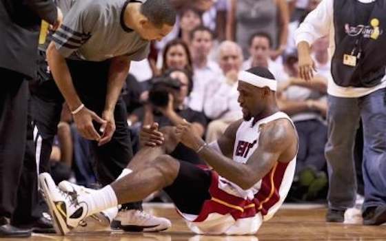 LeBron James Cramps Should Worry Heat