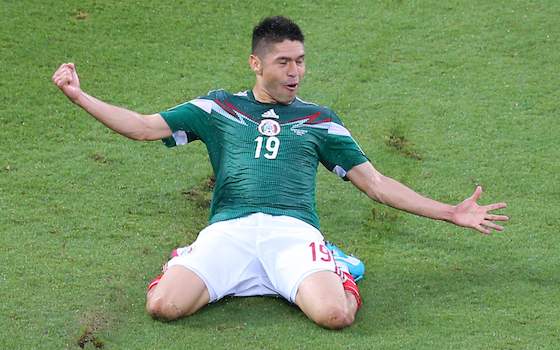 Peralta's Goal Gives Mexico 1-0 Victory Over Cameroon in Group A | World Cup