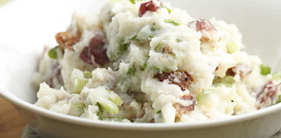 4 Tips for Classic Fluffy Mashed Potatoes 