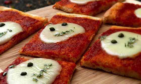 Alien Pizza Squares Recipe