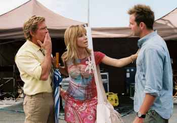 Haden Church, Sandra Bullock and Bradley Cooper in the movie All About Steve