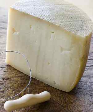 Another Way to Salt -- Pecorino Romano, A Christmas Treat With the Taste of Days Gone By