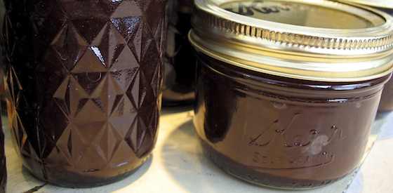 Apples Galore! How to Make Apple Butter 