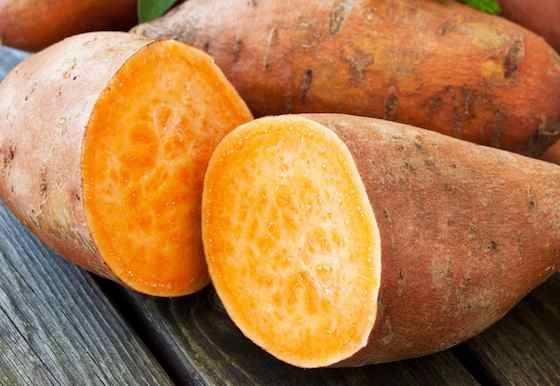 Baked Sweet Potatoes with Orange-Raisin Sauce Recipe