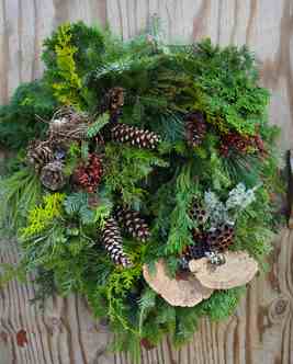 How to Liven Up Your Christmas Wreath