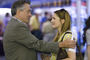 Robert De Niro & Drew Barrymore in the movie Everybody's Fine
