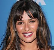 New Bang Trend: Center-parted Bangs