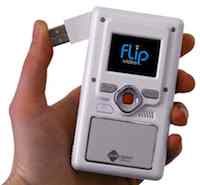 That big red button starts the camcorder recording video, and another push stops it. A USB connector flips out, and the camera automatically uploads software for easily sharing clips across the Internet. Its videos looks good, but the Flip proved again that many consumers choose convenience over the ultimate in quality.