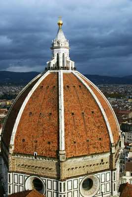 Florence: The Cultural Capital of Europe - Architect Filippo Brunelleschi, inspired by Rome’s Pantheon, built Florence’s famous cathedral-capping dome in only 14 years