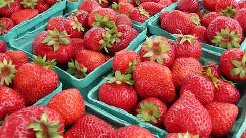 Frozen Strawberry Souffle Dessert Recipe