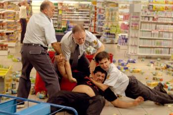 Horacio Camandule & Leonor Svarcas in the movie Gigante