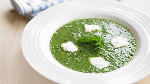 Green Pea and Mint Soup  Recipe