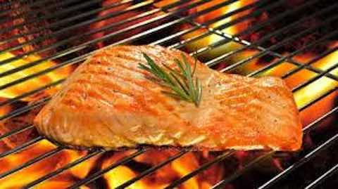 Grilled Salmon with Tomato Butter