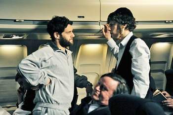 Jesse Eisenberg & Justin Bartha in the movie Holy Rollers