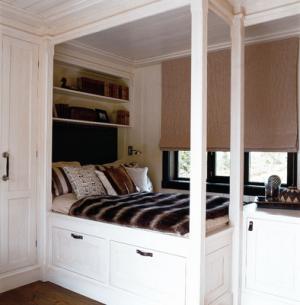 This cozy-corner bed-and-cabinet combination is derived from the himmelseng, or heaven bed, that's long been popular in Scandinavian homes