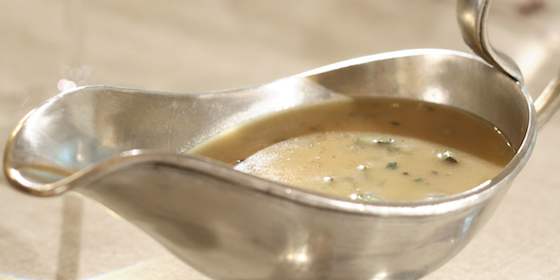 How to Make Perfect Gravy 