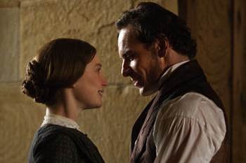 Mia Wasikowska and Michael Fassbender in Jane Eyre