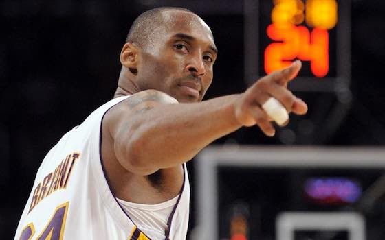 Kobe Bryant points to a teammate during Game 2 of the 2009 NBA Finals.