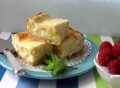 Lemon Ripple Cheesecake Bars Recipe