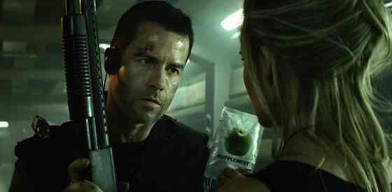 Guy Pearce and Maggie Gracein Lockout