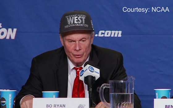 Frank Kaminsky powers Wisconsin over Arizona in OT