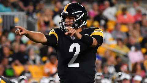 NFL Quarterbacks Not Only Getting Younger, They’re Also Winning