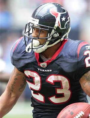 NFL 2011 - Arian Foster Tops NFL in Rushing