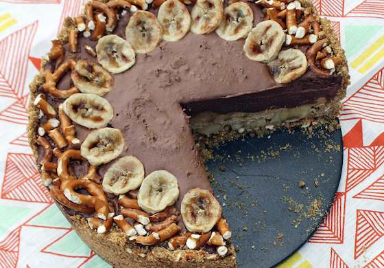 No-Bake Fat Elvis Peanut Butter and Banana Pie Recipe