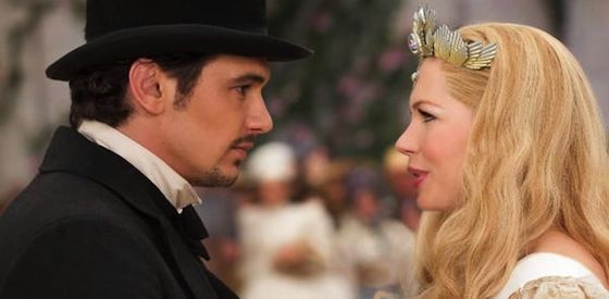 James Franco and Michelle Williams  in 'Oz: The Great and Powerful'