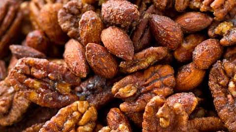 Pepper-spiced Pecans and Almonds Snack Recipe