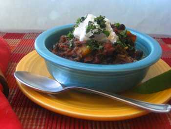 Smoky Beef and Black Bean Chili with Lime recipes