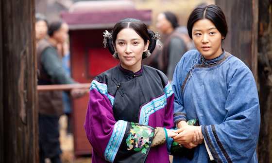 Gianna Jun and Li Bingbing in Snow Flower and the Secret Fan