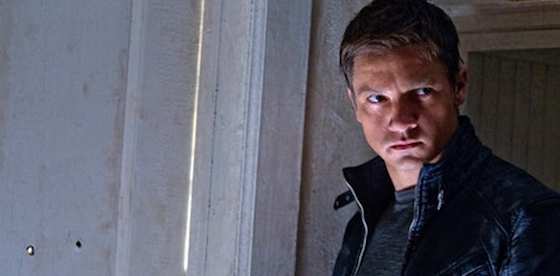 Jeremy Renner and Edward Norton  in The Bourne Legacy