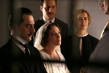 Giovanna Mezzogiorno & Filippo Timi in the movie Vincere
