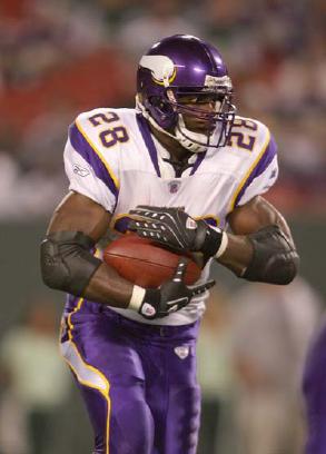 NFL 2008: Vikings Running Back Adrian Peterson Second Pro Bowl leads NFL in Rushing & Vikings to the Playoffs