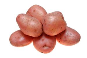 Flavorful red-skinned potatoes are the best choice for this dish.