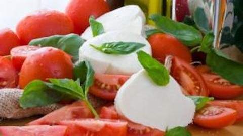 Tomato, Mozzarella & Basil Salad  Recipe